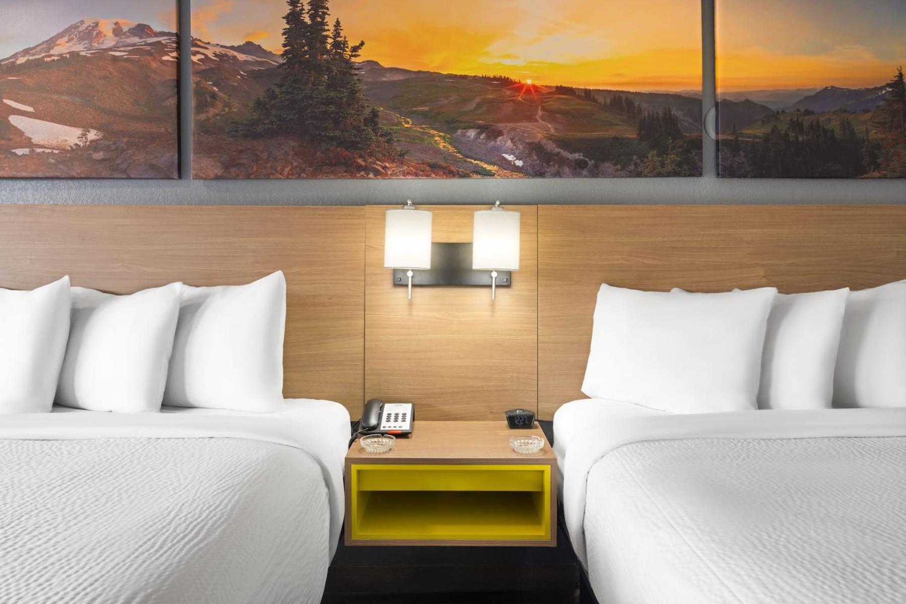 Days Inn By Wyndham Columbus Worthington Esterno foto