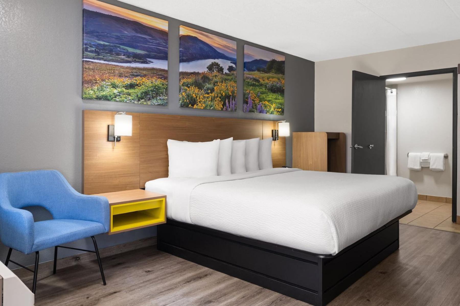 Days Inn By Wyndham Columbus Worthington Esterno foto