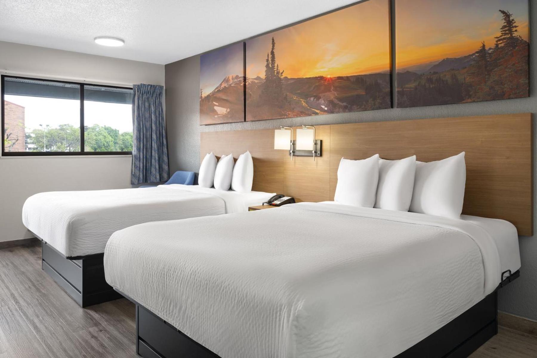 Days Inn By Wyndham Columbus Worthington Esterno foto